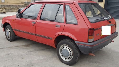 Opel vauxhall nova 2 - gm,